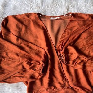 Mustard Seed 💫deep V neck 💫top